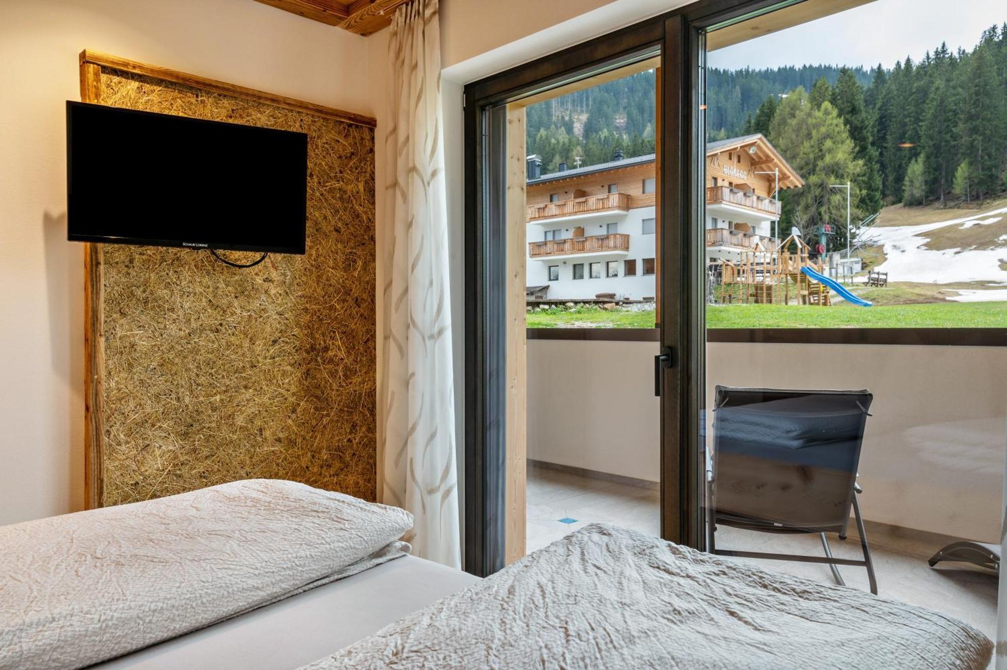 Blosegghof Bergchalets Waldblick ราชีเนส ภายนอก รูปภาพ